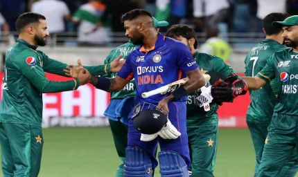 भारत सरकार ने PAK के साथ द्विपक्षीय मैचों पर रोक लगाई, एशिया कप को हरी झंडी