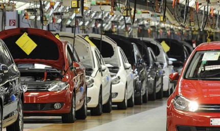 GST रिफॉर्म से ऑटो सेक्टर में आएगी रौनक? ग्राहकों को मिल सकती है बड़ी राहत