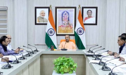 बेहतरीन नगरीय अवस्थापना का मानक बनेंगी जिला मुख्यालयों की नगर पालिकाएँ: मुख्यमंत्री