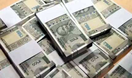 यूपी पर कर्ज का बोझ बढ़ा: हर नागरिक पर 37,500 रुपए का कर्ज