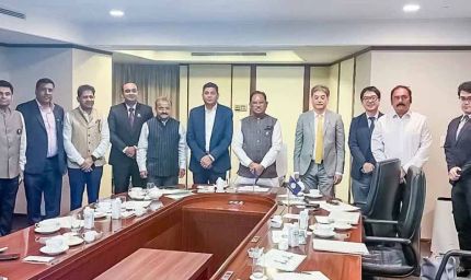 मुख्यमंत्री साय ने जापानी उद्योगपतियों संग की बैठक, छत्तीसगढ़ में निवेश की संभावनाओं पर चर्चा