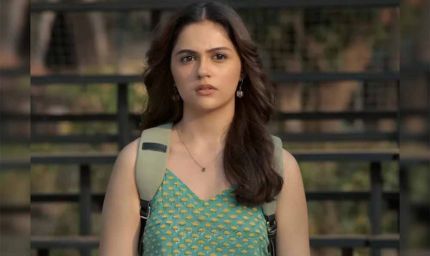 अनीत पड्डा ने पार्श्वगायन किया