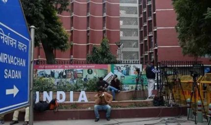 चुनाव आयोग का बड़ा कदम: विदेशियों और घुसपैठियों पर उठाए 5 अहम सवाल