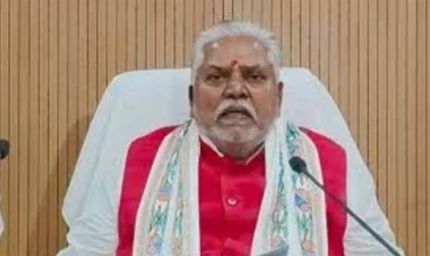 किसान सहकारी चौपाल एवं LED युक्त प्रचार वाहन का माननीय मंत्री, सहकारिता विभाग, डाॅ॰ प्रेम कुमार ने किया उद्घाटन