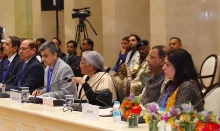 सभी फूड और कपड़ों पर 5% GST! अगले हफ्ते आएगा बड़ा फैसला