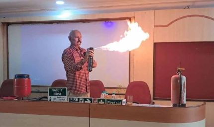 किचन सेफ्टी अलर्ट: कीटनाशक स्प्रे से भी भड़क सकती है आग, LPG सिलेंडर पर न डालें पानी