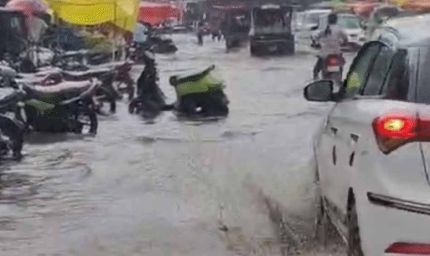 MP में बारिश के दो स्ट्रॉन्ग सिस्टम एक्टिव, इंदौर, नर्मदापुरम और जबलपुर संभाग के 13 जिलों में भारी बारिश का अलर्ट