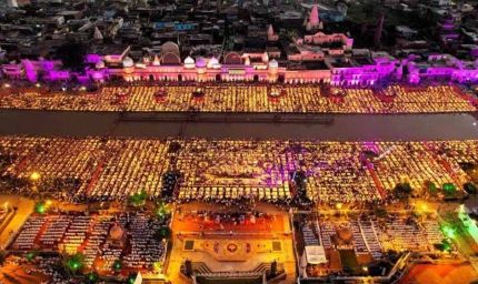 रिकॉर्ड बनाने को 32 हजार वालंटियर बिछायेंगे 28 लाख दीप