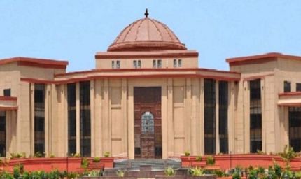 MBBS-BDS एडमिशन में बड़ी राहत: हाईकोर्ट ने एडिट ऑप्शन को दी हरी झंडी, याचिका खारिज