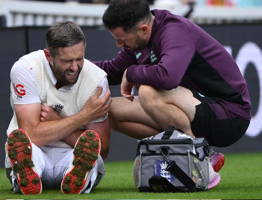 इंग्लैंड को बड़ा झटका: ओवल टेस्ट से बाहर हुए क्रिस वोक्स, फील्डिंग के दौरान लगी चोट