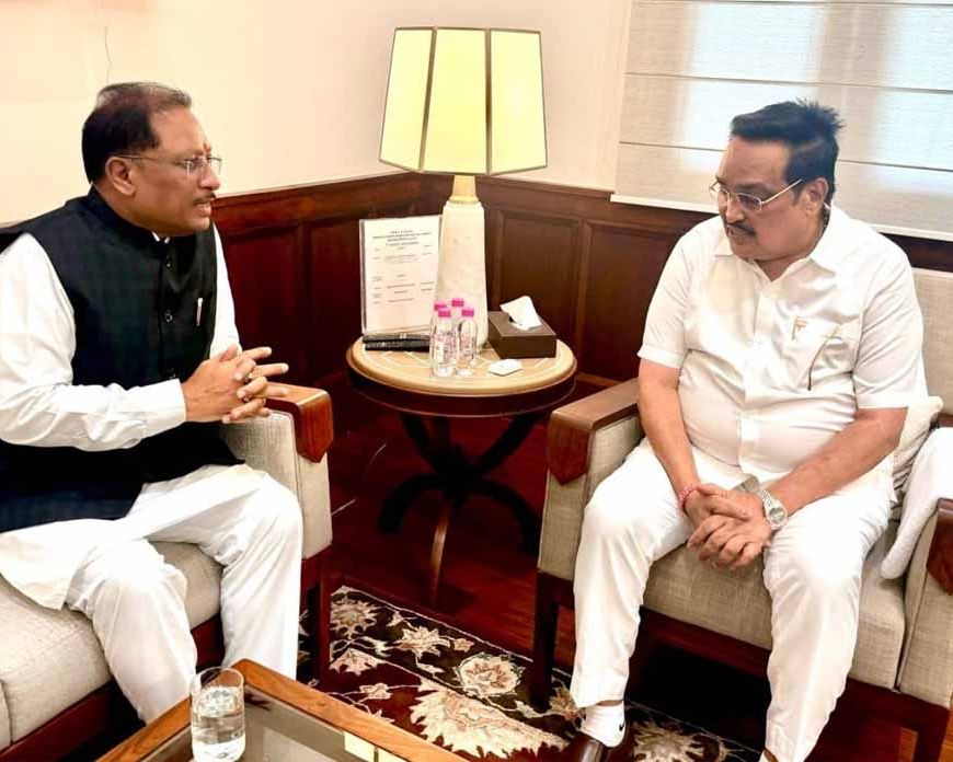 मुख्यमंत्री विष्णुदेव साय ने जलशक्ति मंत्री से की मुलाकात, बोधघाट परियोजना को लेकर हुई अहम चर्चा