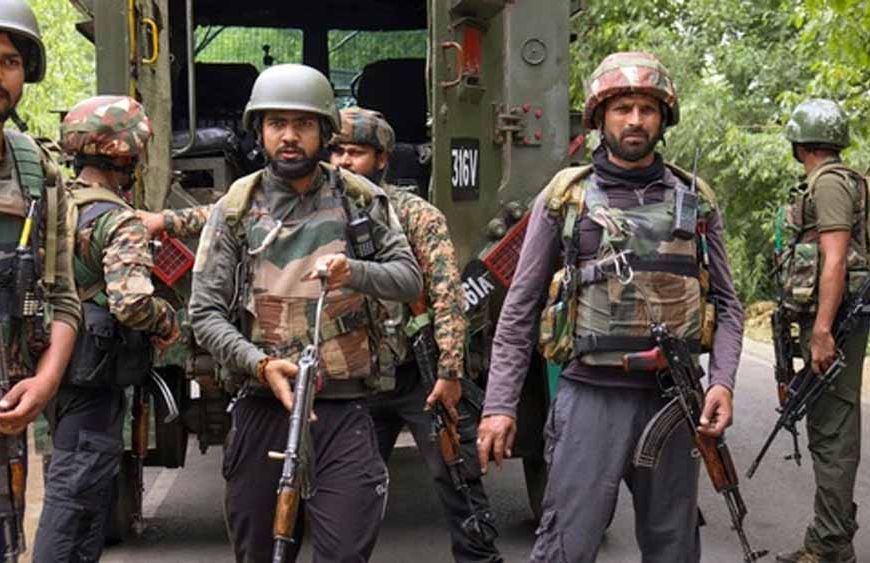 कुलगाम मुठभेड़ में सुरक्षाबलों को सफलता, एक आतंकी ढेर