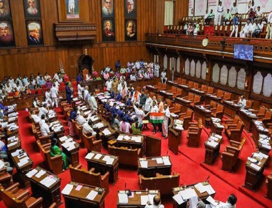 राज्यसभा में बीजेपी का दबदबा, दूसरी बार पार किया 100 सांसदों का आंकड़ा