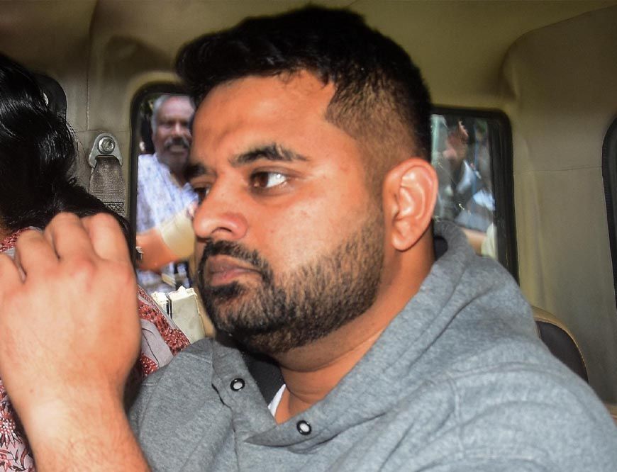 पूर्व पीएम देवगौड़ा के पोते प्रज्वल को उम्रकैद, अब कैदी नंबर 15528 के नाम से पहचाना जाएगा