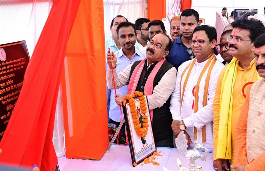 रायपुर : उप मुख्यमंत्री अरुण साव ने 4.09 करोड़ के विकास कार्यों का किया लोकार्पण-भूमिपूजन