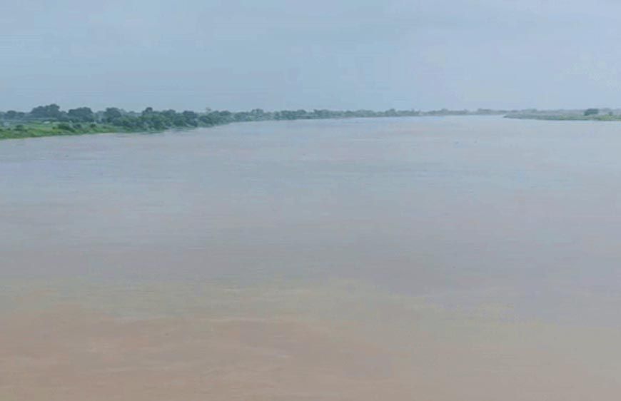 ओखला बैराज से छोड़ा गया 27 हजार क्यूसिक पानी, फरीदाबाद में बाढ़ का अलर्ट जारी