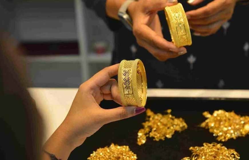 भारतीय सर्राफा बाजार में  सोने की कीमत में भारी उछाल, 22 कैरेट गोल्ड का रेट भी 1 लाख के पार