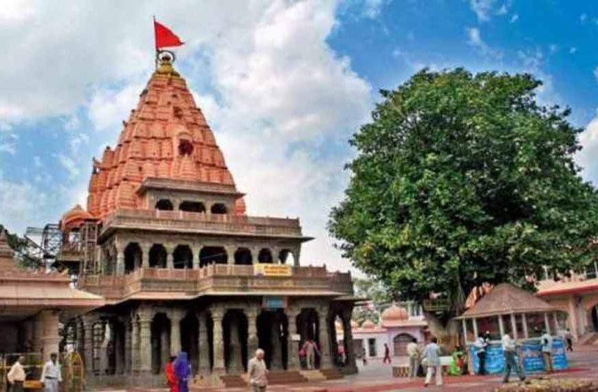 महाकाल दर्शन से लौटते वक्त हादसा: एक श्रद्धालु की दर्दनाक मौत, कई घायल