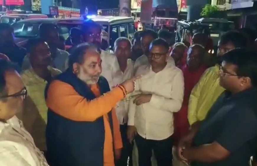 मैं मंत्री हूं और मुझे ही नहीं बुलाया! बलिया में पुल उद्घाटन पर दयाशंकर सिंह का फूटा गुस्सा