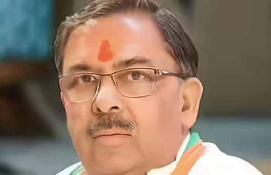 राज्य वित्त आयोग अध्यक्ष अरुण चतुर्वेदी को कैबिनेट मंत्री का दर्जा, बढ़ेंगी सुविधाएं