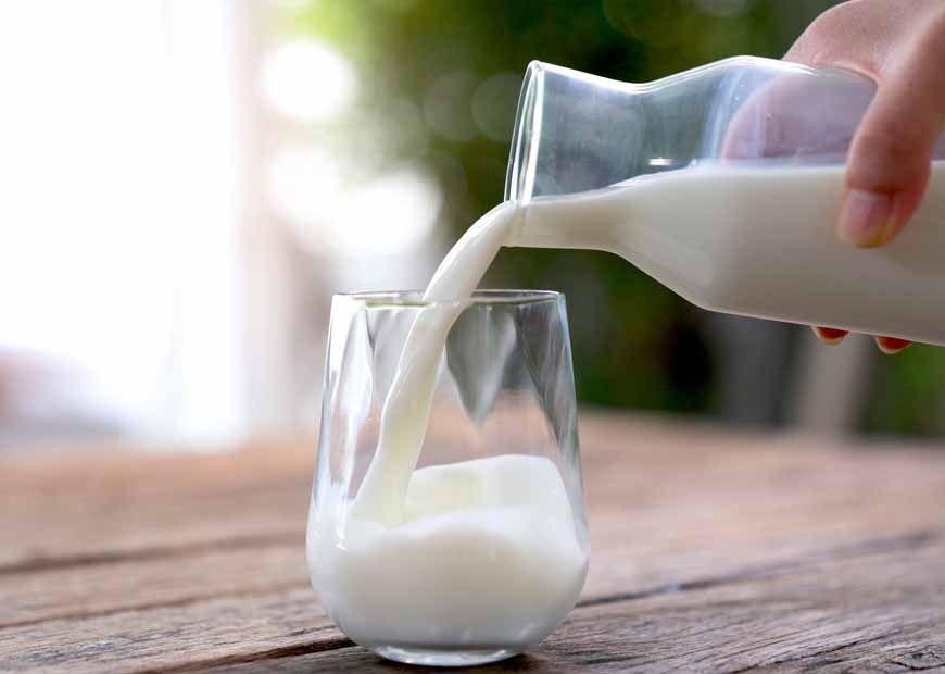 राखी से पहले जबलपुर में दूध महंगा, कीमतों में उछाल से जनता नाराज़