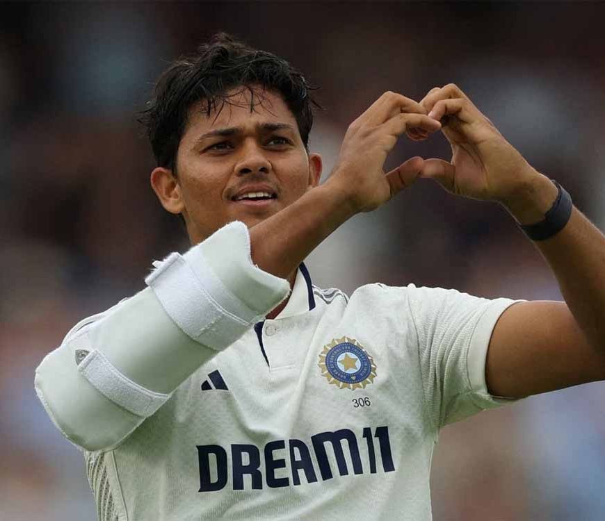 रोहित शर्मा की सलाह पर यशस्वी ने बदला करियर का रास्ता, MCA प्रमुख ने किया बड़ा खुलासा