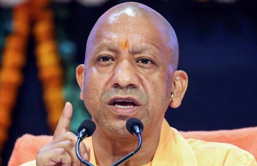 CM योगी का हमला: कांग्रेस कराती थी सामूहिक हत्याएं, सपा देती थी हत्यारों को संरक्षण