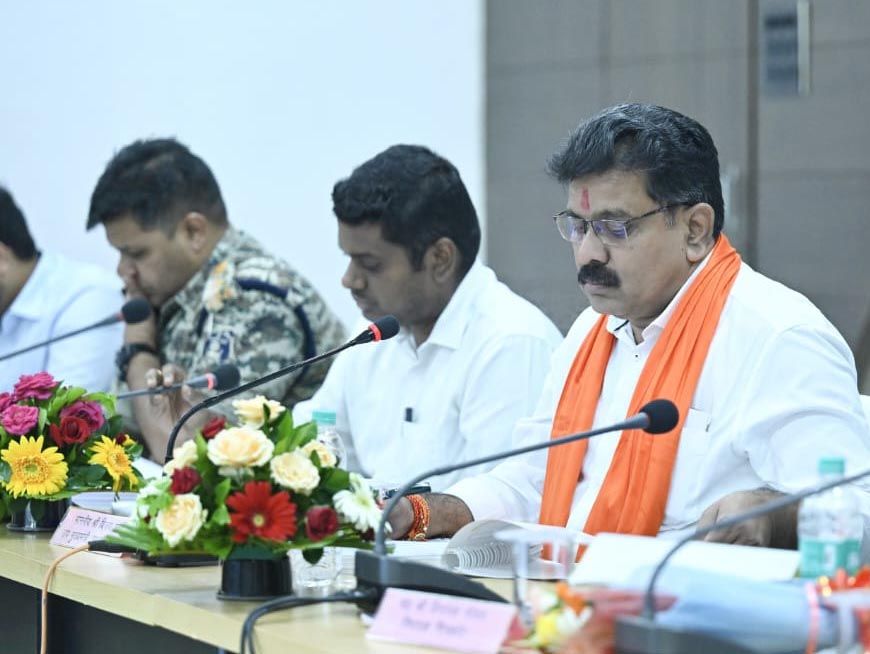 रायपुर : दो से अधिक बार शराब तस्करी पर होगी संपत्ति जब्ती की कार्रवाई : उपमुख्यमंत्री विजय शर्मा