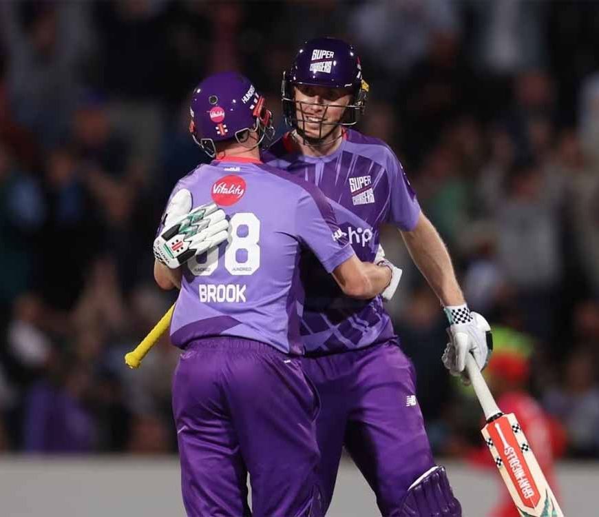 टेस्ट से T20 तक: जैक क्रॉली और हैरी ब्रूक का ‘द हंड्रेड’ में धमाका, गेंदबाजों की उड़ाईं गिल्लियां