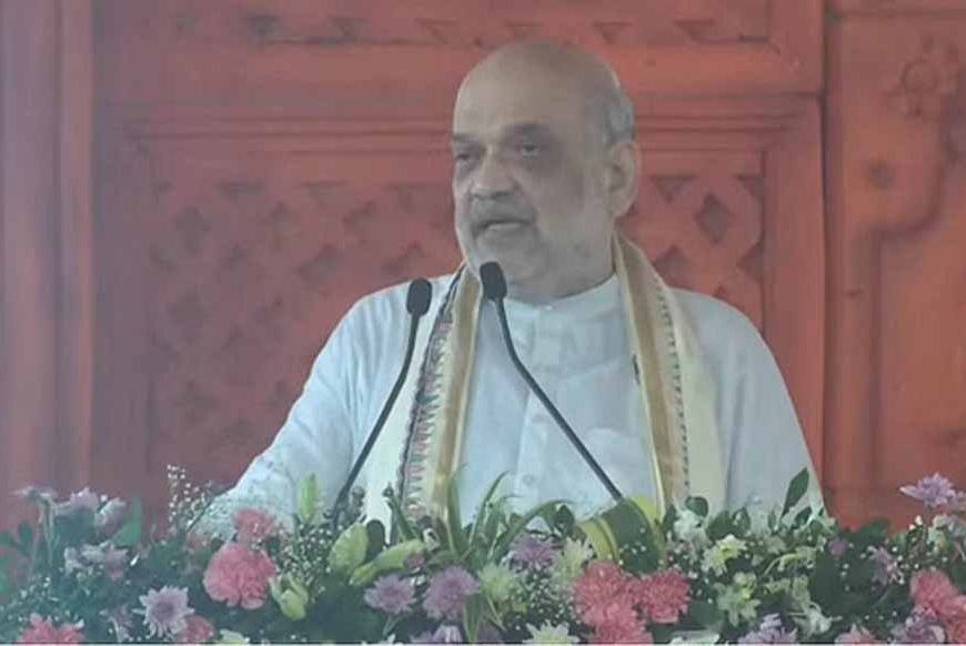 अमित शाह का हमला: घुसपैठियों से SIR बचा, बिहारियों की नौकरी पर खतरा, लालू-राहुल पर साधा निशाना