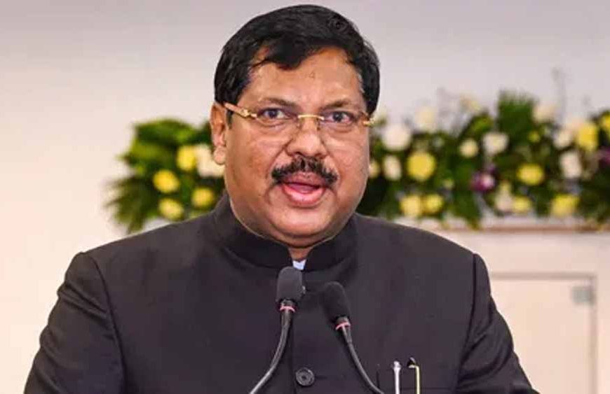 ‘ना मैं समाचार देखता, ना यूट्यूब इंटरव्यू से फैसला करता’ – सुनवाई में CJI गवई का बयान