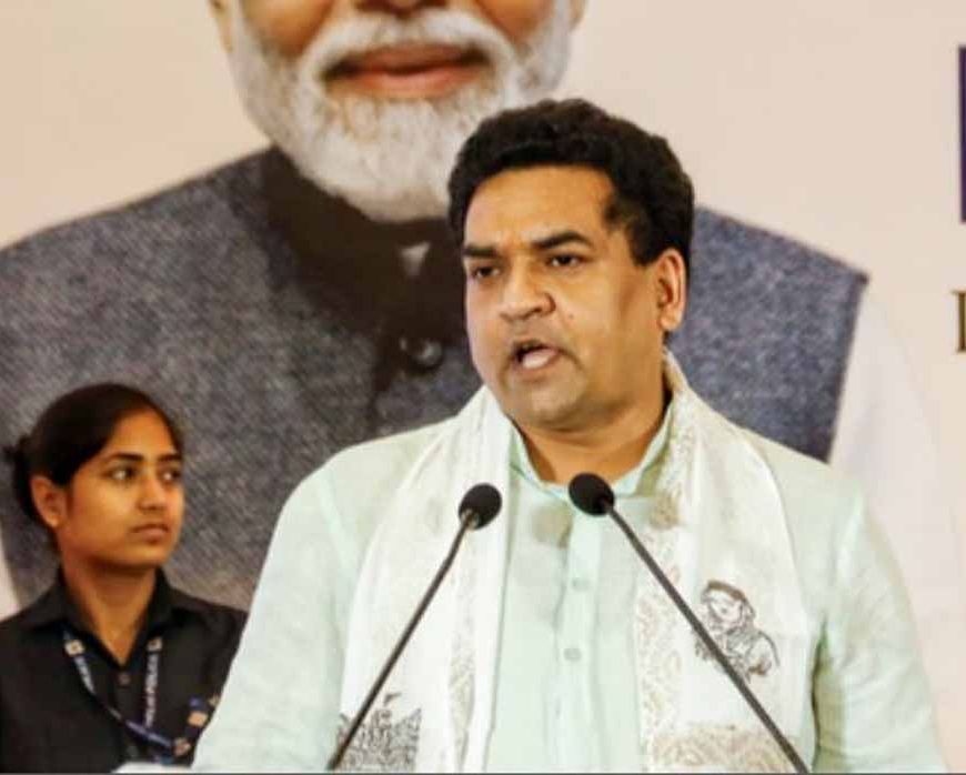 दिल्ली के पीतमपुरा रेस्टोरेंट में नहीं होगा परिधान प्रतिबंध: कपिल मिश्रा ने दिया बयान