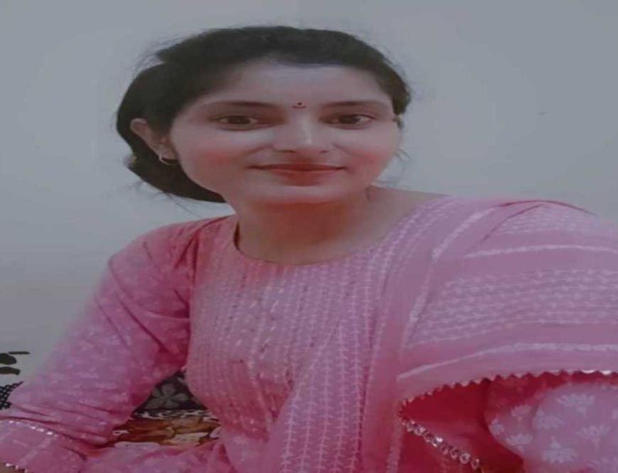 इंदौर से कटनी जा रही युवती चलती ट्रेन से लापता, सिविल जज की तैयारी कर रही थी