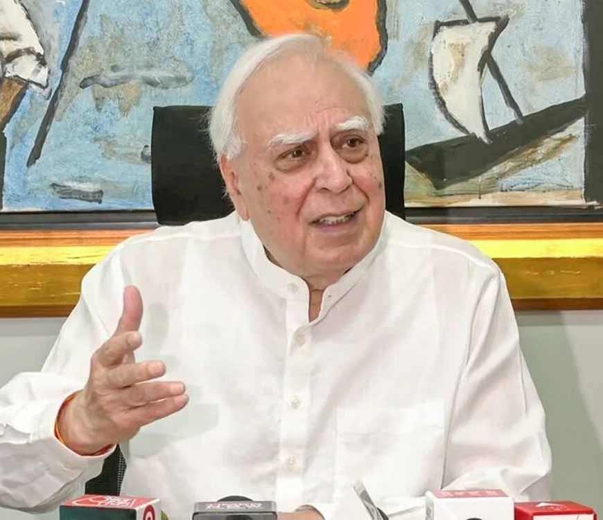 जगदीप धनखड़ की सुरक्षा पर सवाल, कपिल सिब्बल ने अमित शाह से की पूछताछ