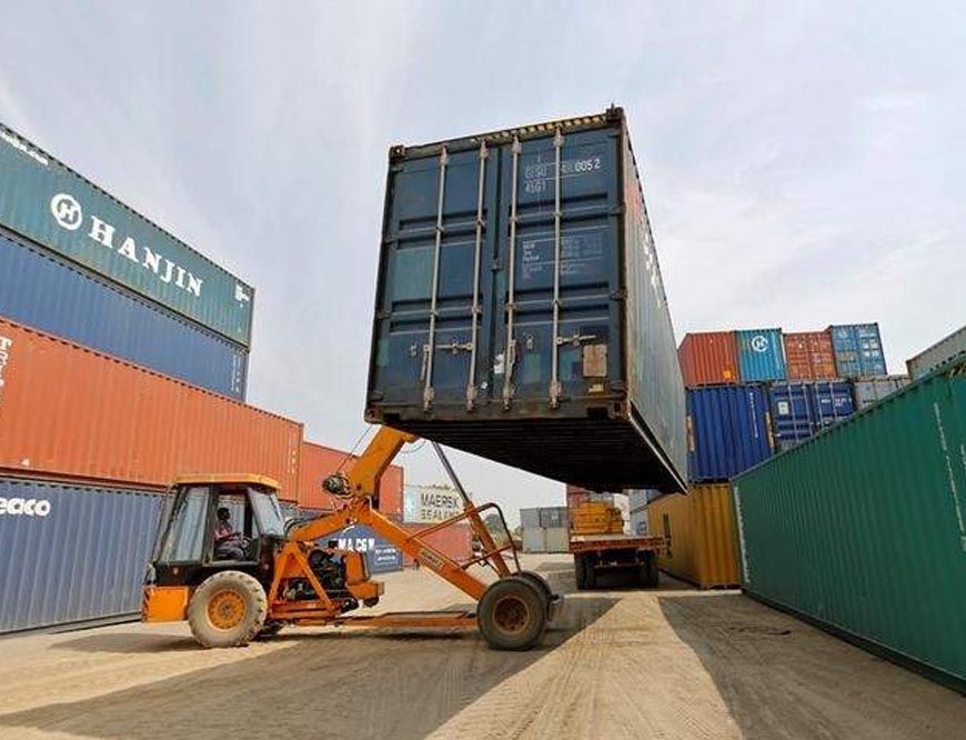 खेती से थाली तक खतरा: विदेशी कृषि आयात से कैसे बचाए भारत के किसान?