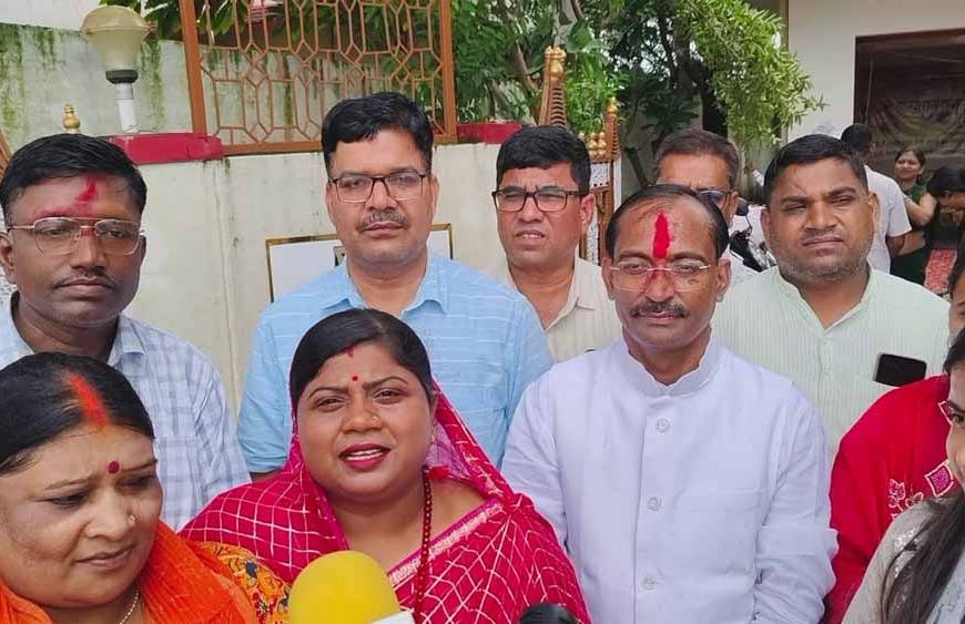 विधायक सिंगरौली रामनिवास शाह ने अपने कार्यालय में आयोजित किया रक्षाबंधन का पर्व !