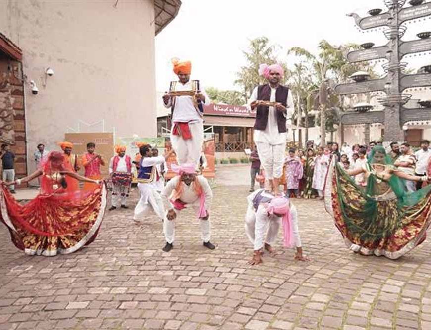 जनजातीय संग्रहालय में संभावना में नृत्य गायन एवं वादन प्रस्तुति हुई