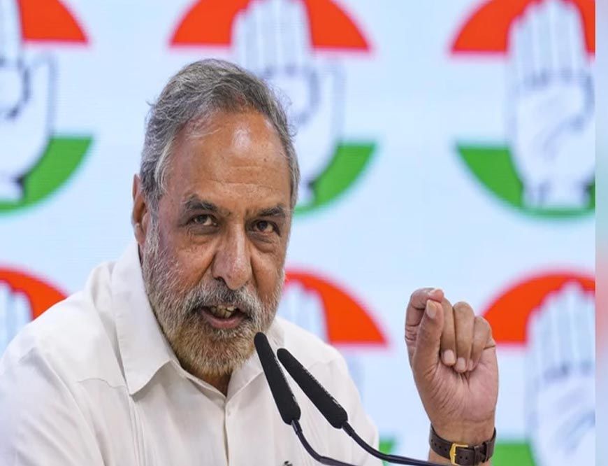 कांग्रेस के वरिष्ठ नेता आनंद शर्मा ने विदेश मामलों के विभाग अध्यक्ष पद से दिया इस्तीफा