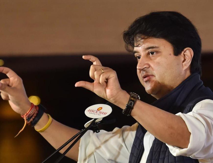 डेड इकोनॉमी कहने वालों पर सिंधिया का वार, बोले- भारत अब काफी आगे बढ़ चुका है