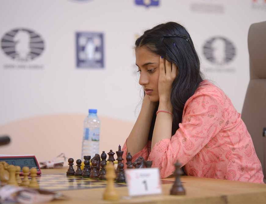 दिव्या देशमुख ने रचा इतिहास, विमेंस स्पीड चेस चैंपियनशिप 2025 के क्वार्टरफाइनल में प्रवेश