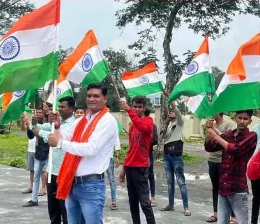 श्री बजरंग सेना के राष्ट्रीय अध्यक्ष हितेश विश्वकर्मा का घर घर तिरंगा अभियान के लिए किया आह्वान