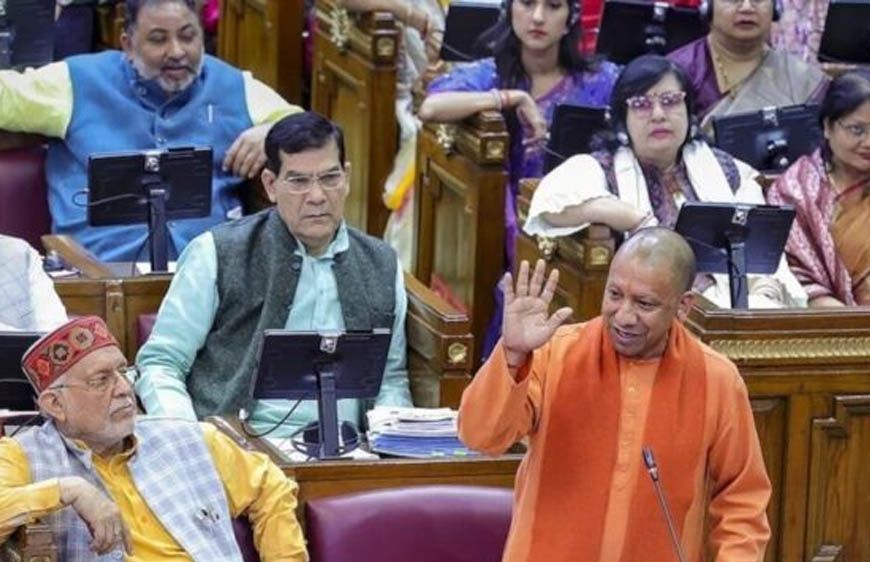 समाजवादी पहले माहौल बिगाड़ते हैं, फिर सदन नहीं चलने देते