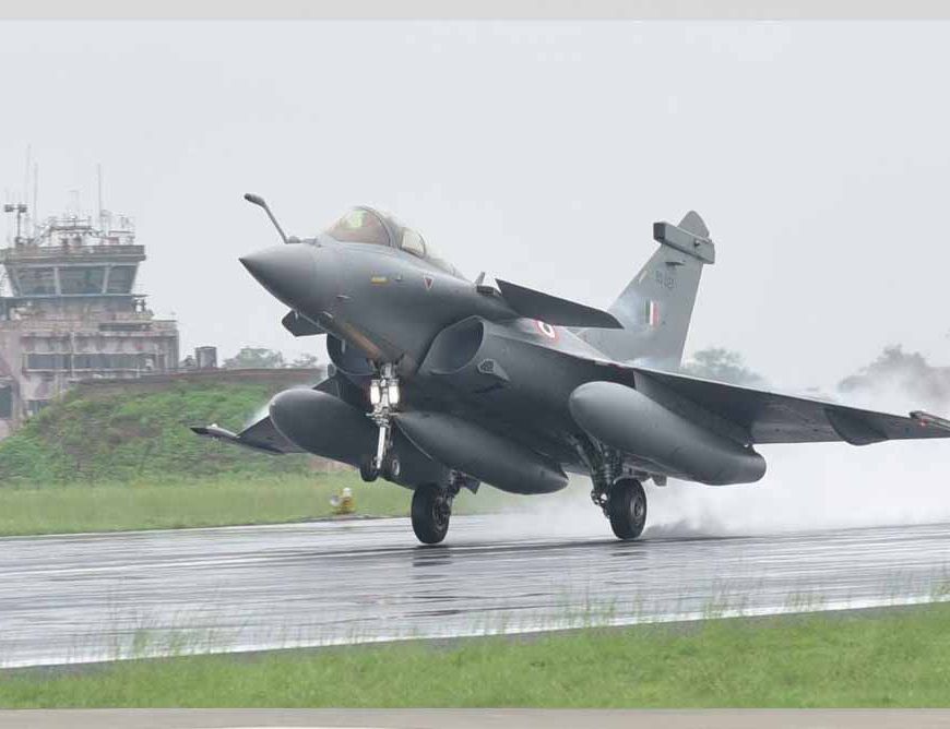 ऑपरेशन सिंदूर के 100 दिन पूरे, अंबाला एयरबेस से उड़े राफेल ने पाक में किया हमला