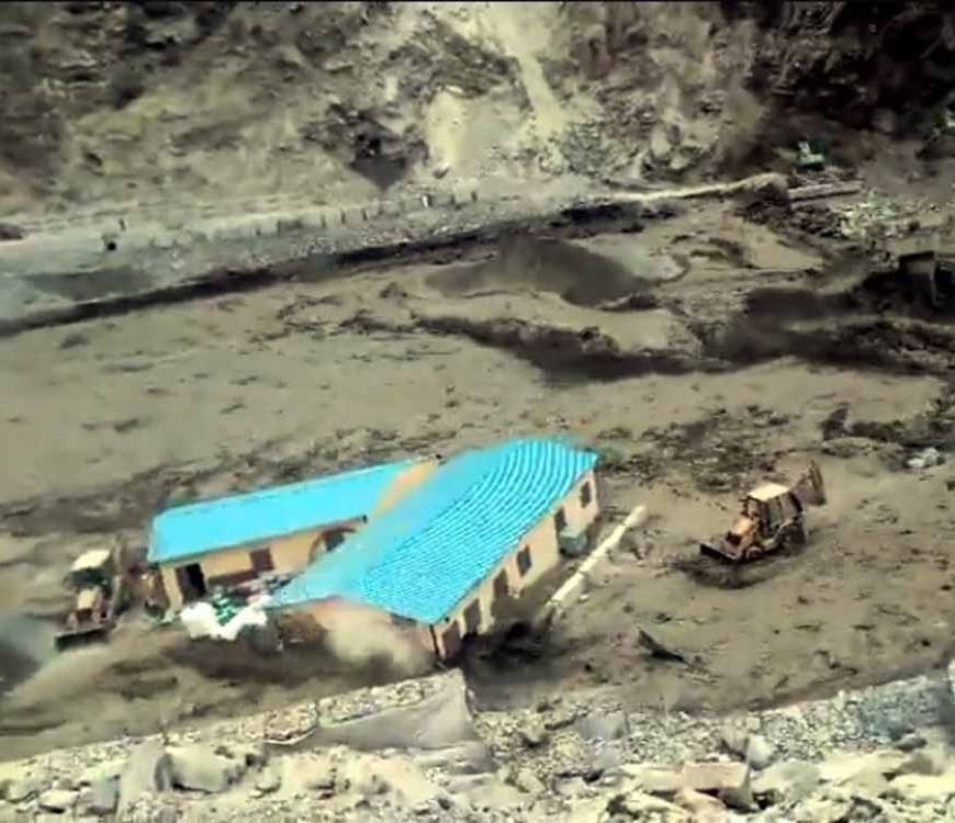 किश्तवाड़ में बादल फटा, तबाही मची: 10 की मौत की आशंका, रेस्क्यू ऑपरेशन जारी