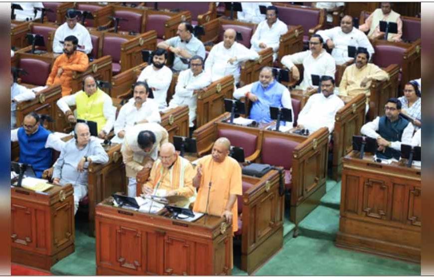 सीएम योगी ने विपक्ष को किया कड़ा जवाब, यूपी में सभी स्कूल चालू, 40 लाख बच्चे पढ़ाई से जुड़े