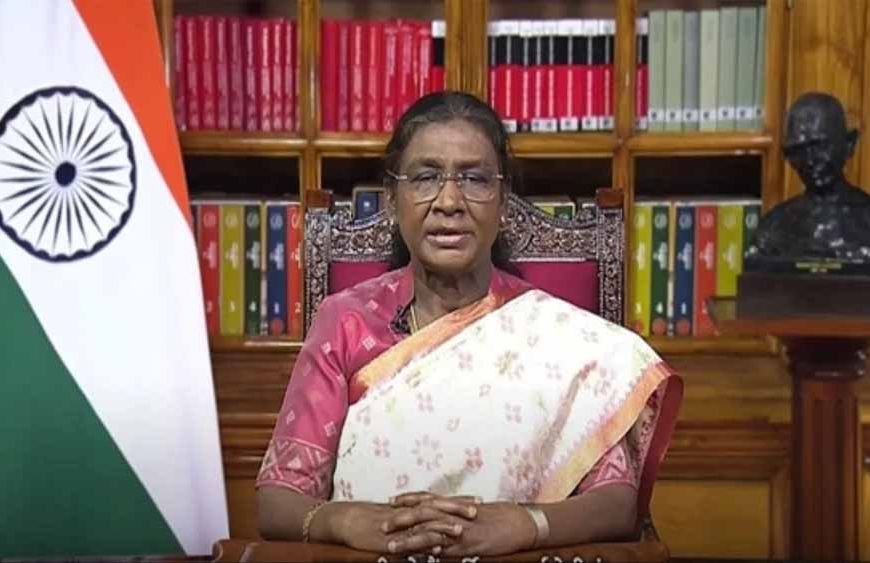 राष्ट्रपति मुर्मु का संदेश: संविधान और लोकतंत्र हैं हमारी असली ताकत