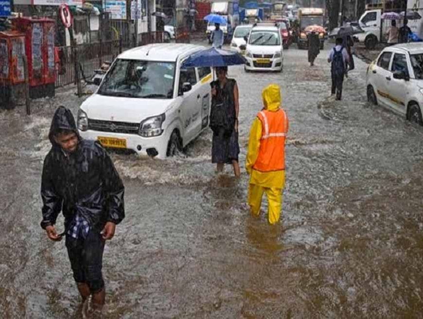 महाराष्ट्र में भारी बारिश का अलर्ट, मुंबई में येलो चेतावनी जारी