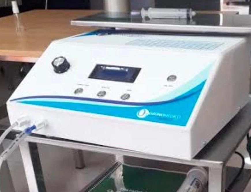 इंदौर में आयुर्वेद से कैंसर का इलाज! ओजोन थेरेपी की शुरुआत आयुर्वेदिक कॉलेज में