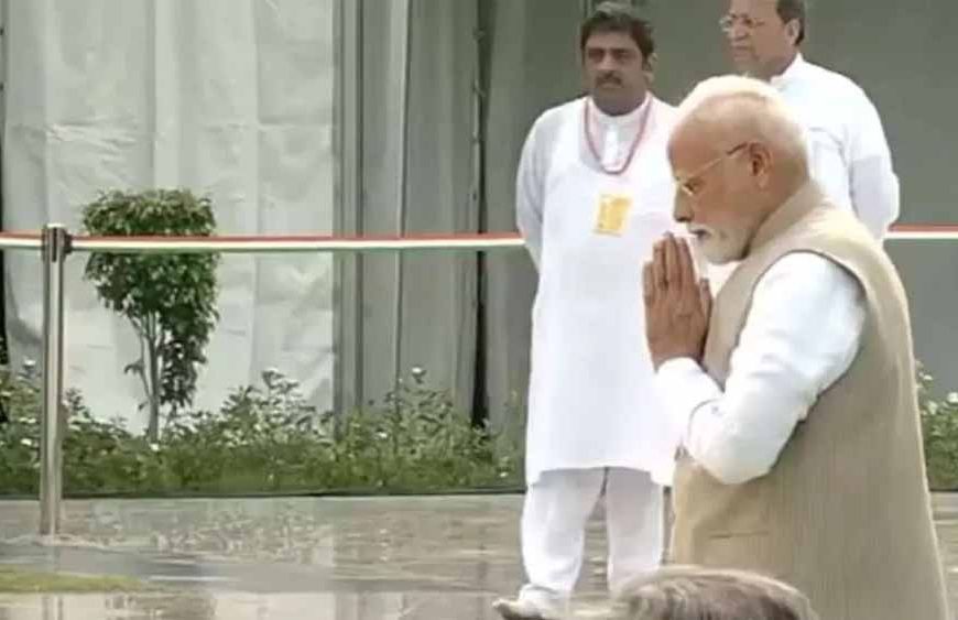 अटल बिहारी वाजपेयी की पुण्यतिथि पर राष्ट्रपति और PM मोदी ने दी श्रद्धांजलि