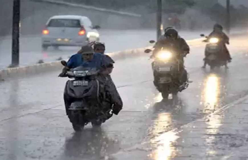 जम्मू-कश्मीर में अगले 24 घंटे भारी बारिश का अलर्ट, कल भी स्कूल रहेंगे बंद